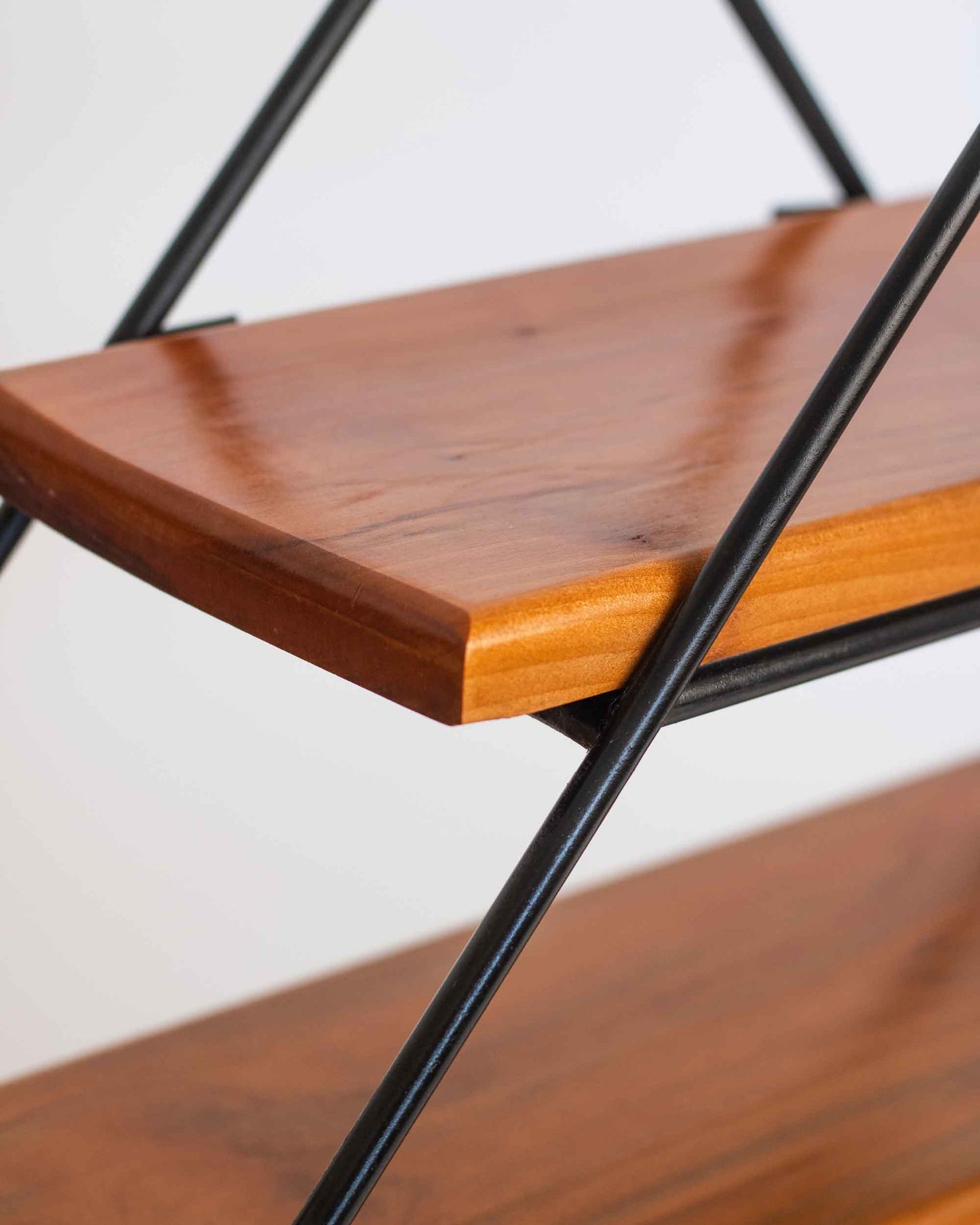 Repisa Rombo con Madera de Roble