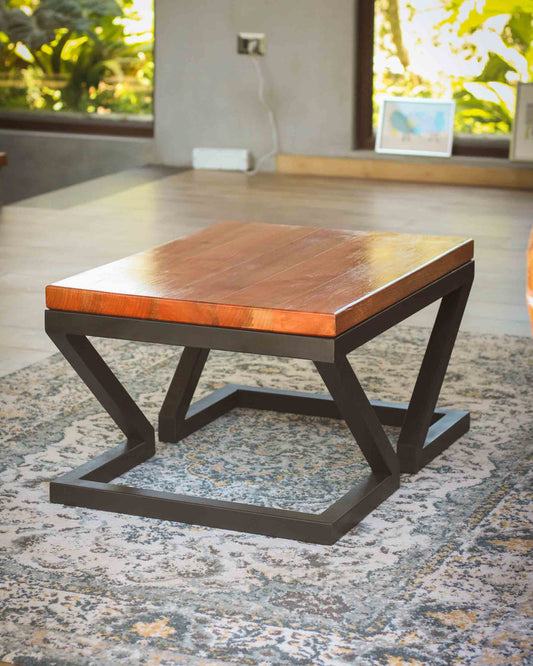 Mesa de Centro de Roble con Patas en Forma de Z
